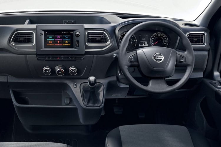 lease-nissan-interstar-van-inside-view