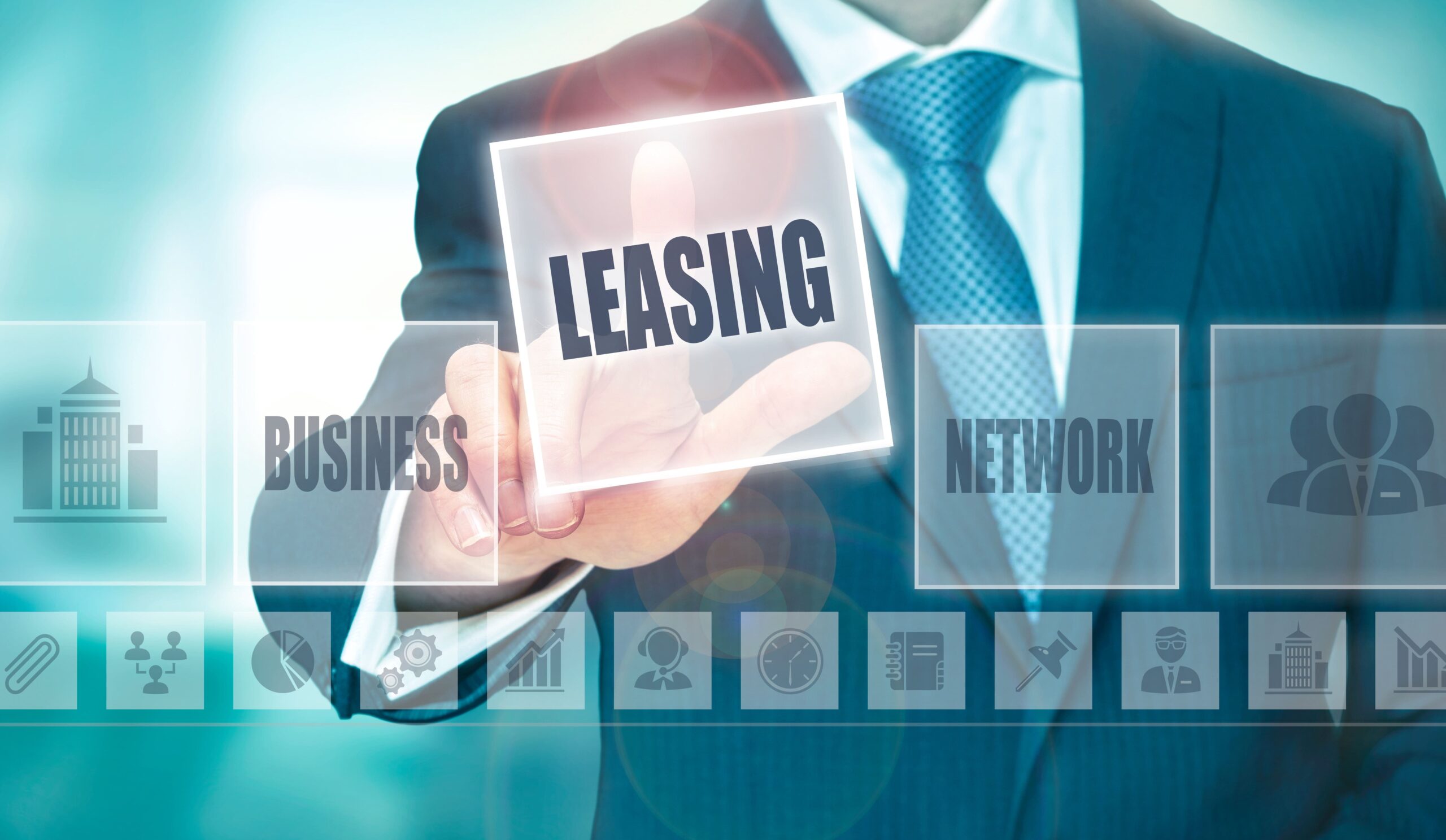 Director of a new limited company debating leasing as a van finance option