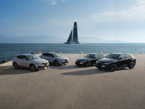 Alfa Romeo Edizione Luna Rossa